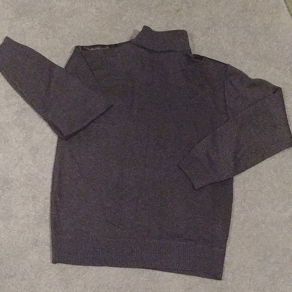 TRUE ROCK quarter zip sweater - Picture 5 of 5